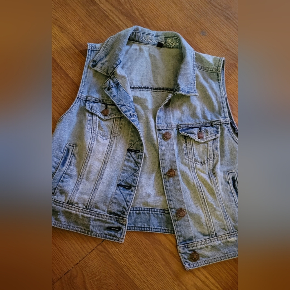 Stylish AE Denim Vest